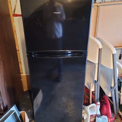 Black Hotpoint Fridge