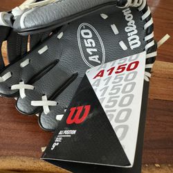 Baseball Glove 2-6 Year Old A150 9” NWT