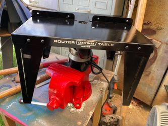 Router with table craftsman