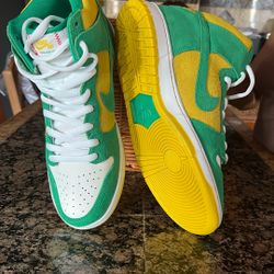Nike SB Dunk High Oakland Athletics Sneakers Size 11 - (NO BOX INCLUDED)
