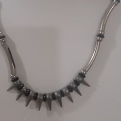 Necklece