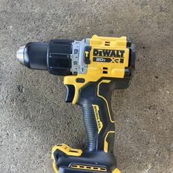 Dewalt Drill No Bateria  No Cargador Precio Firme 