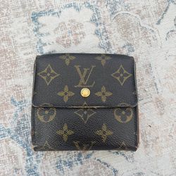 Louis Vuitton Authentic Snap Wallet