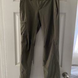 REI Women’s Hiking Pants Size 2 Petite Color Olive Green