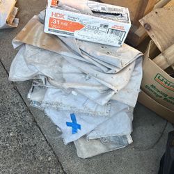 Drops And Paint Supplies 