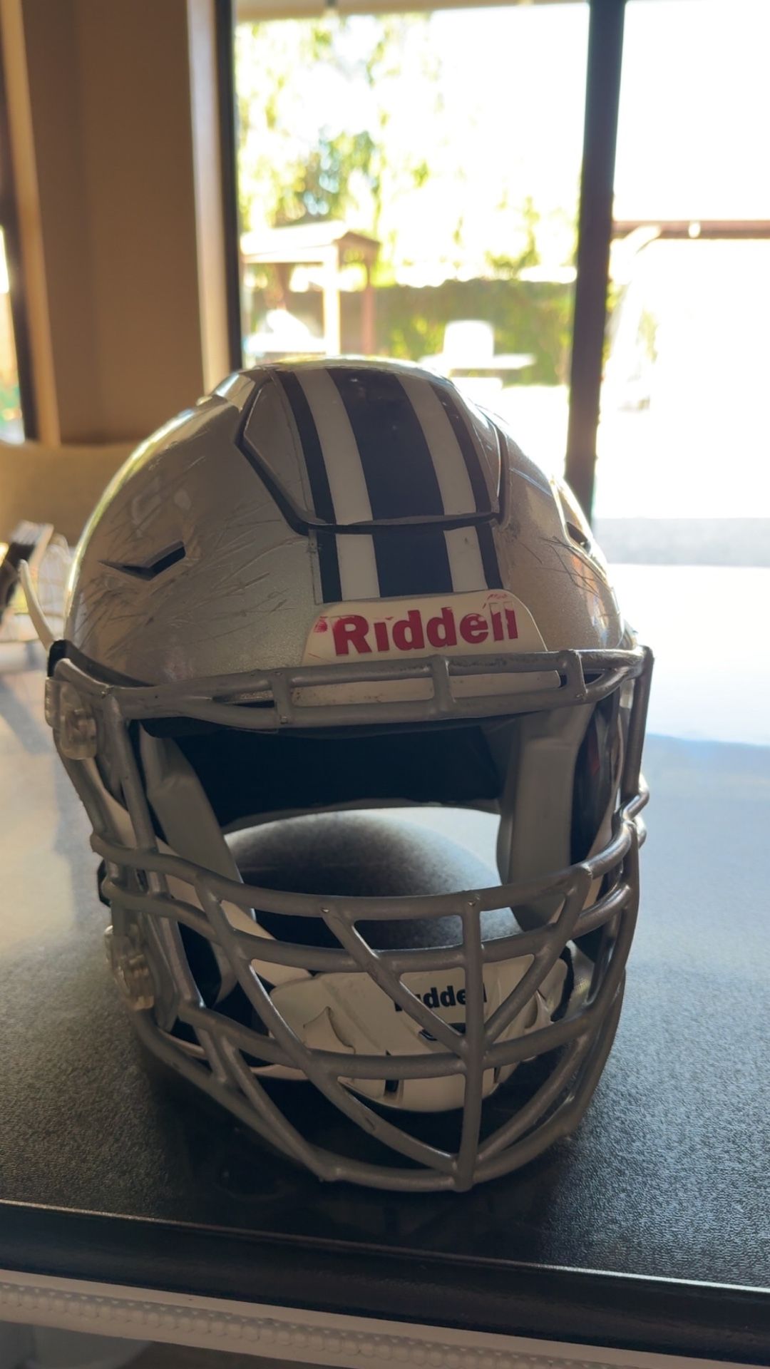 RIDDELL SPEED FLEX FOOTBALL HELMET-SIZE LARGE-Initial Season 2025