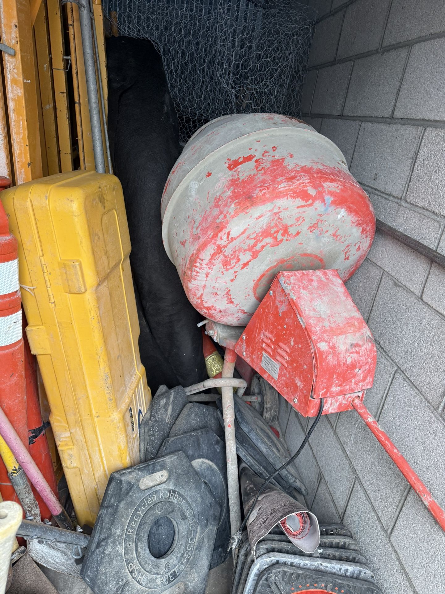 Use Concrete Mixer