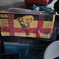 Dewalt 21 Plastic Collated Framing Nailer
