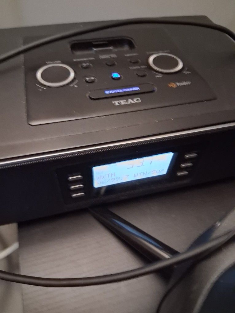 Teac HD 1 HD Digital AM/FM Radio