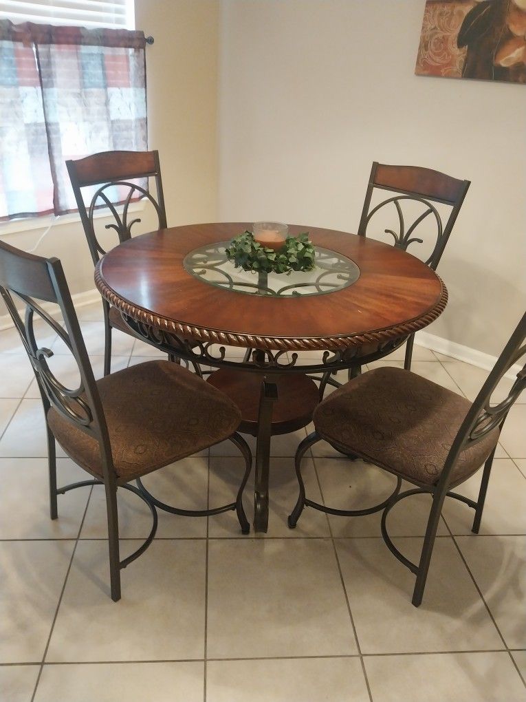 Dining Room Set