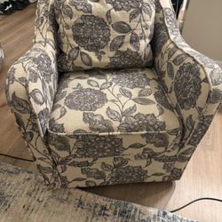 Swivel Living Room Chair