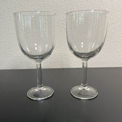 Pier One Import Nine Wine Glass