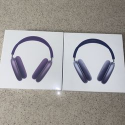AirPod Maxes 