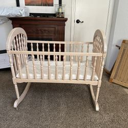 Wood Cradle