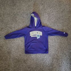 Russell Huskies size 8 sweatshirt 