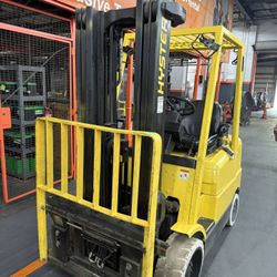 HYSTER FORKLIFT 6,000lb Capacity 