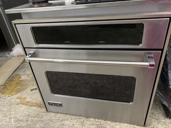 30” viking single oven in stainless steel