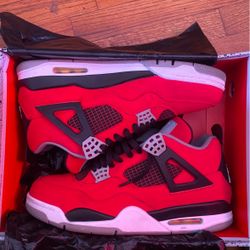 Jordan Retro 4 El Toro