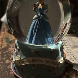 Cinderella Water Globe 