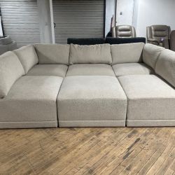Delivery Available cream Costco 6 pc sectional sofa couch retails 1700