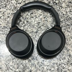 Sony WH-1000XM4
