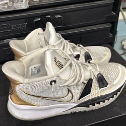 Nike Kyrie 7 Finals Rings