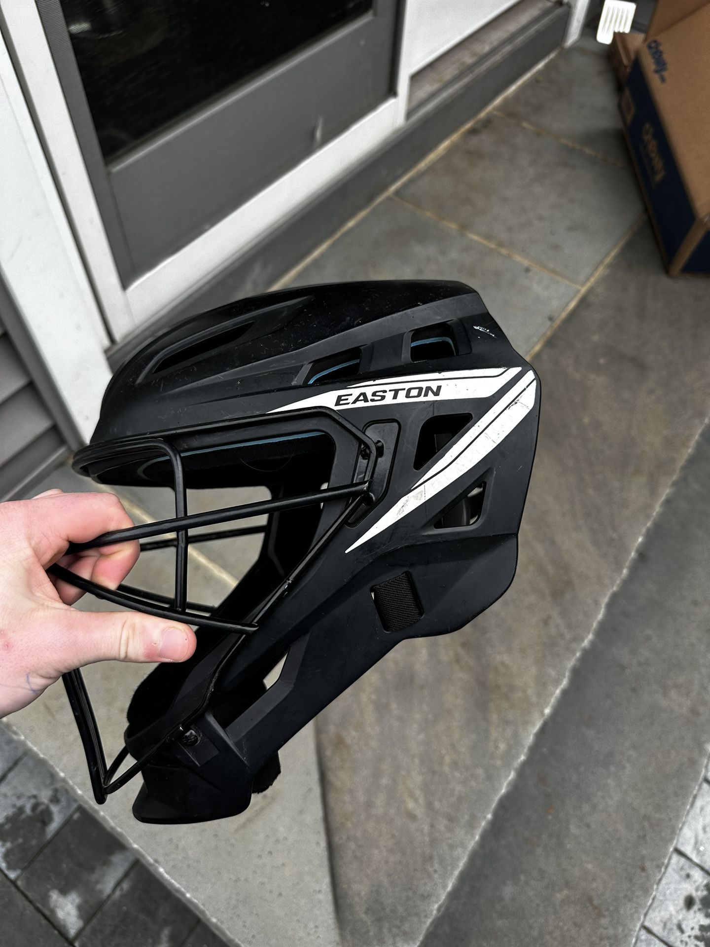 Casque de receveur Easton modèle Game Time