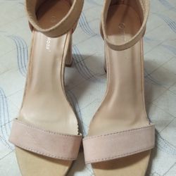 Sexy Nude High Heels 