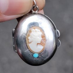 Cameo Locket Sterling Silver 