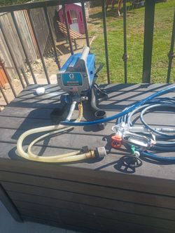 Magnum airless paint sprayer 2800 PSI read the description