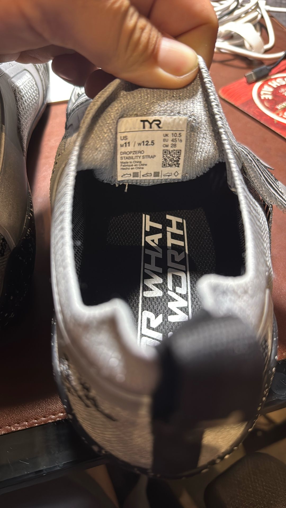 TYR ティア DZ-1 ドロップゼロ ベアフットトレーナー ホワイト