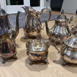 Vintage tea set