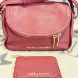 MARC JACOBS LEATHER PURSE CROSSBODY + WALLET