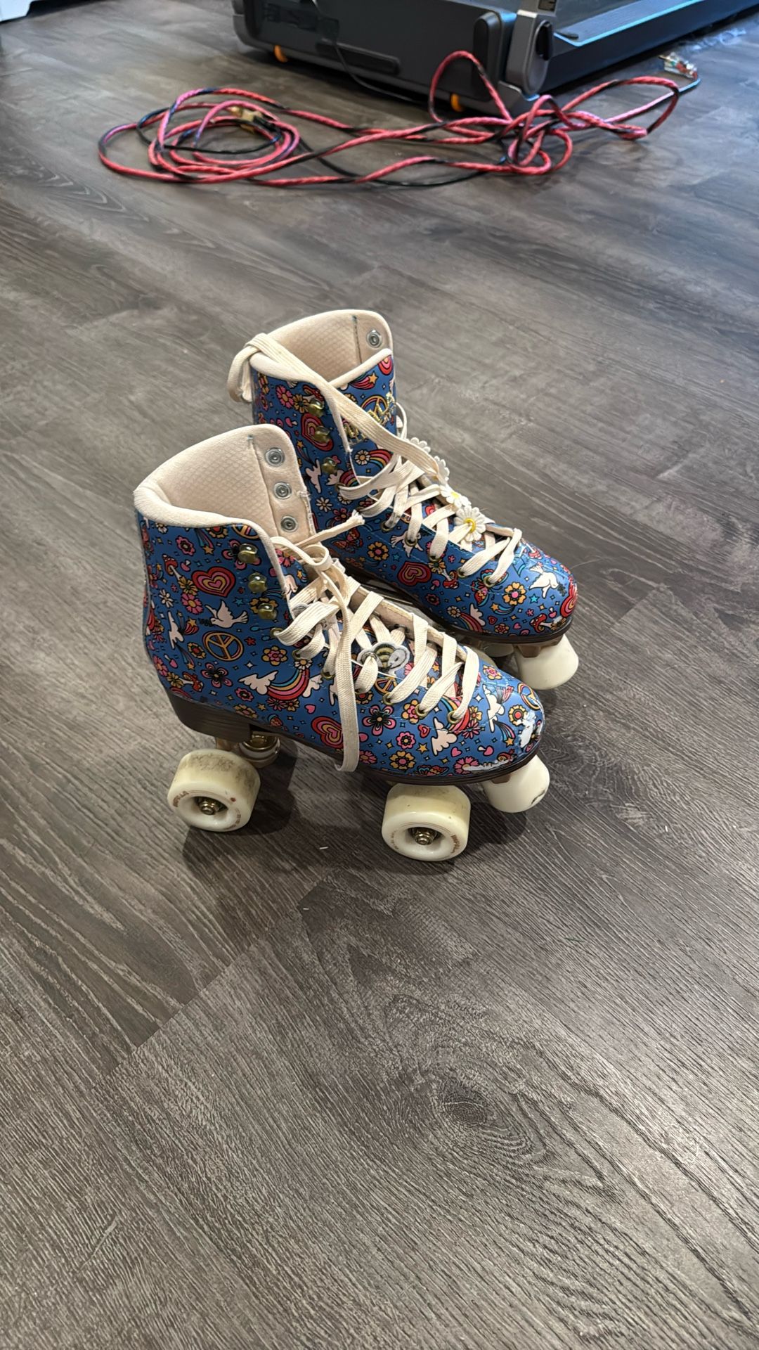 Impala Retro Skates, Women's Size 7