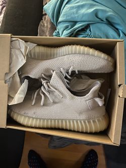 Sesame yeezy 10.5 NEED GONE tonight or tomorrow