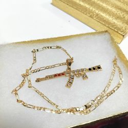 14K gold filled chain and pendant 