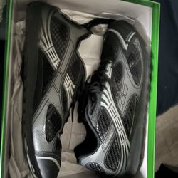 Bottega Veneta Orbit Surf (44)