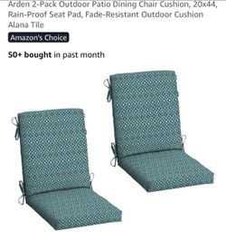 New set of 4 outdoor chairs cushions