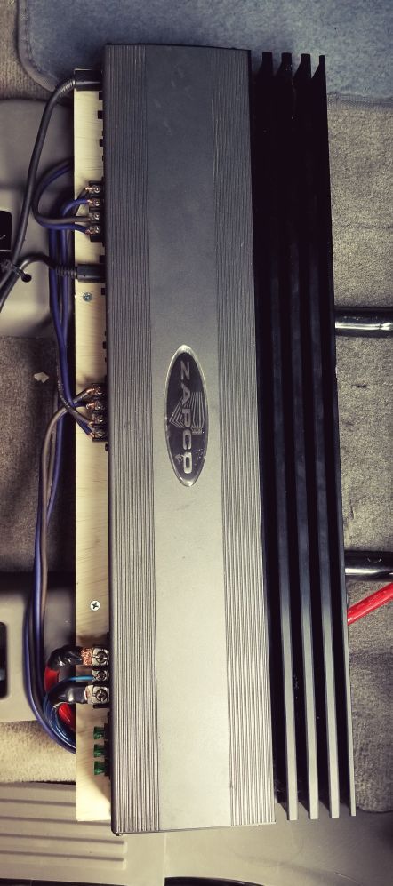 ZAPCO Ref. 1000.4 (4) channel Amp for Sale in San Bernardino