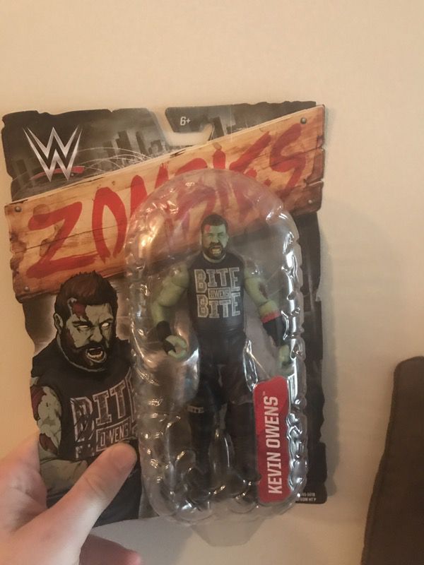 Zombie WWE WWF action figures toy