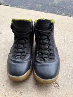 Air Jordan 10 Retro "Venom Green" (Size 10.5)