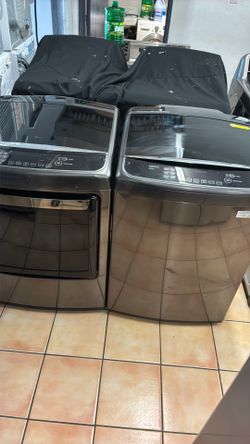 WASHER AND  GAS DRYER  SET