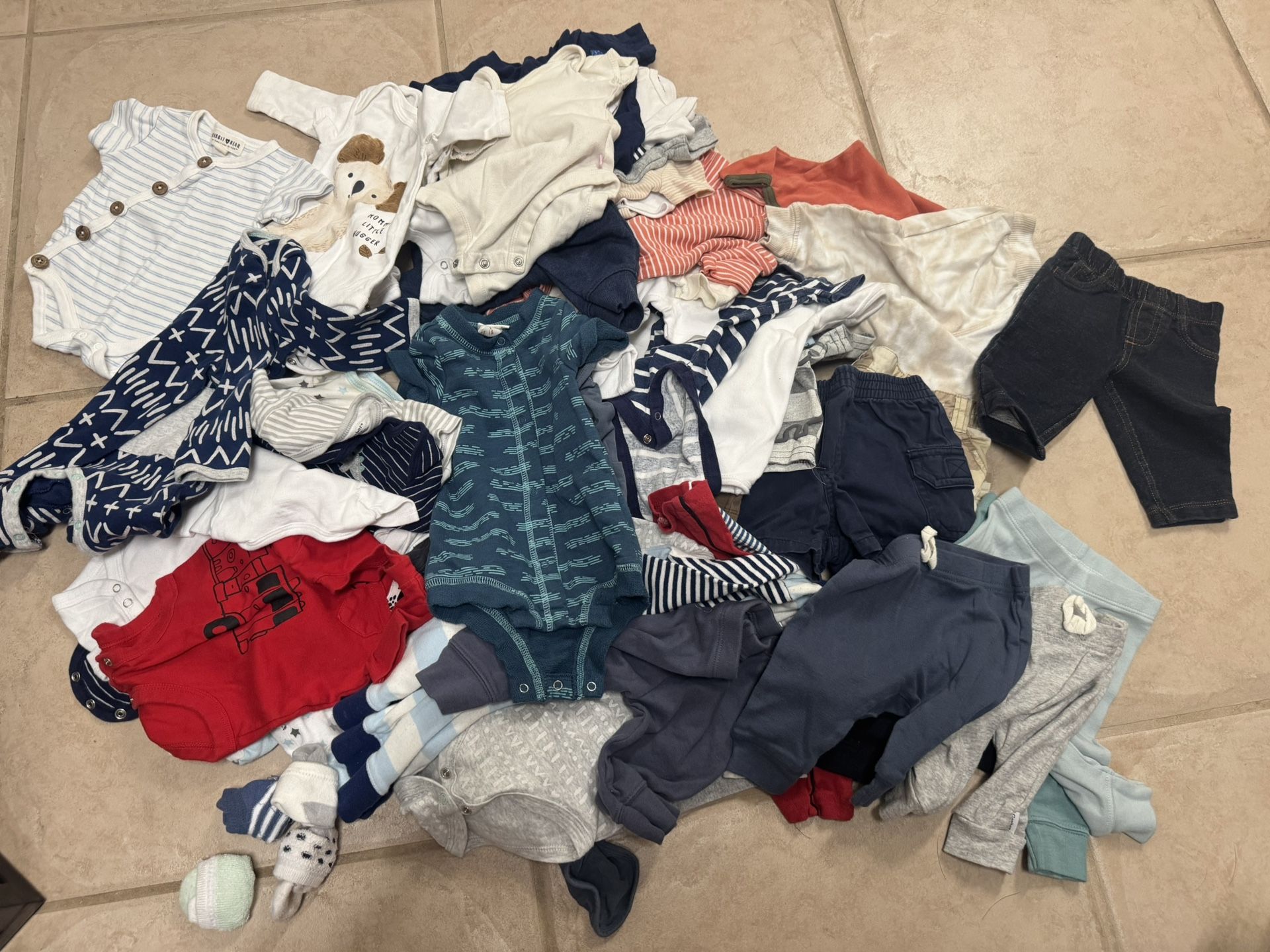Large bag of Baby Cotton Clothes 0-3 Month