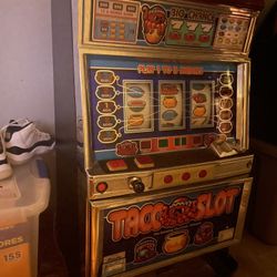 Game Slot Machine 