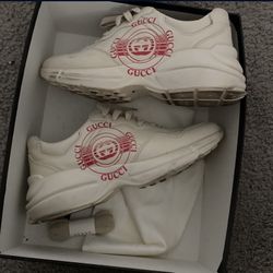 Gucci Sneakers 