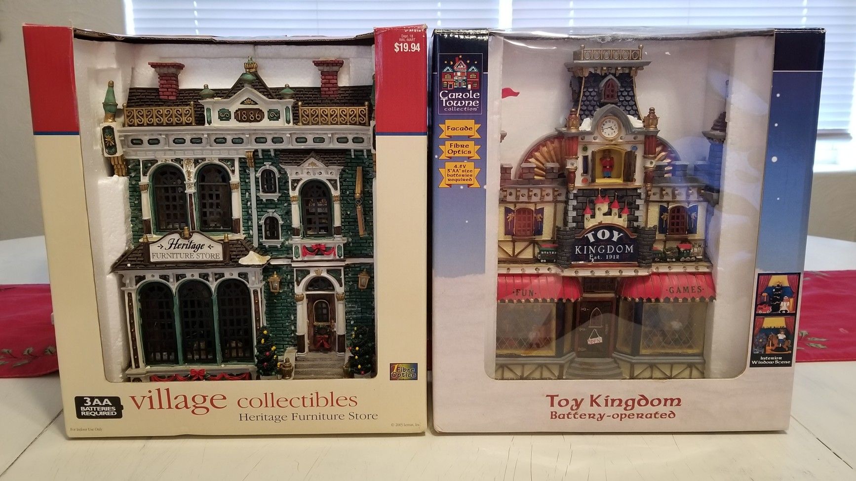 Lemax christmas village Collectables