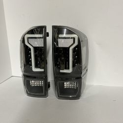 16 2023 Toyota Tacoma Tail Lights