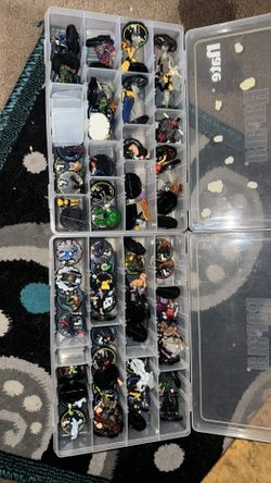 Various Heroclix 