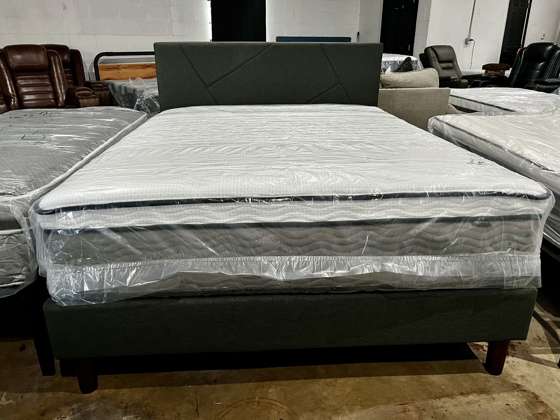 Extra Firm Queen Mattress Only Few Left In The Warehouse. Perfect For Side Sleepers And Morning Backache