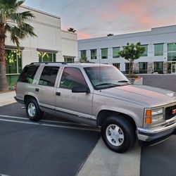 1999 GMC YUKON SLT.